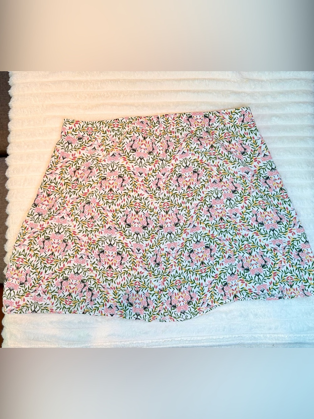NWOT LOFT Botanical Floral A-Line Mini Skirt Size 16 Pink Green